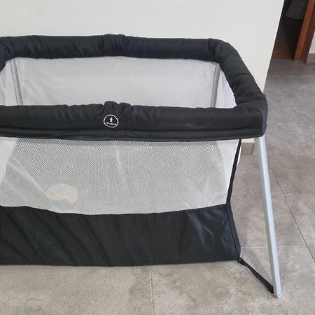 Apartamento Familiar Con Piscina Y Wifi เลสกาลา ภายนอก รูปภาพ