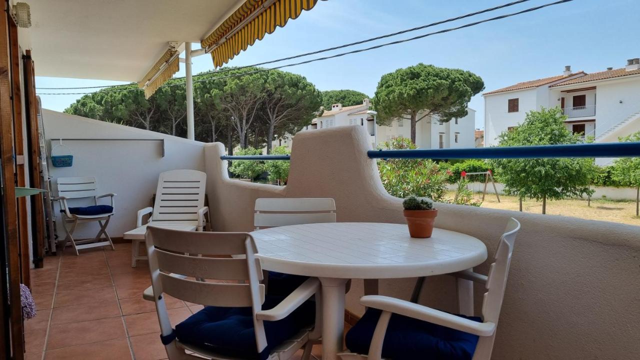 Apartamento Familiar Con Piscina Y Wifi เลสกาลา ภายนอก รูปภาพ