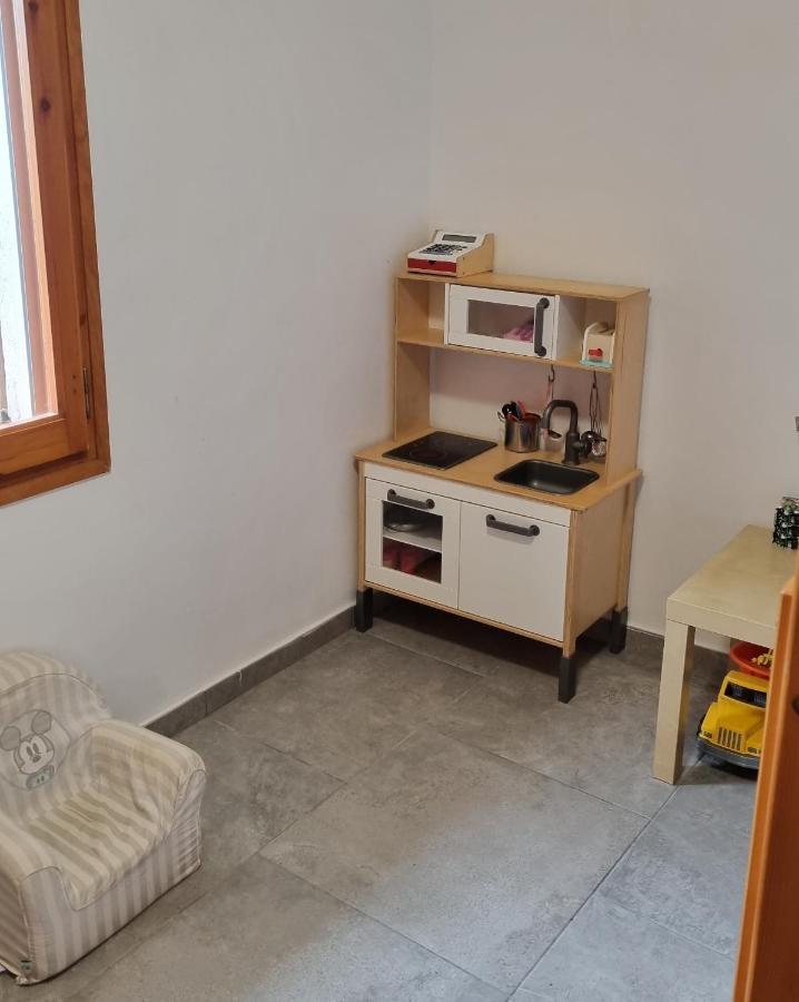 Apartamento Familiar Con Piscina Y Wifi เลสกาลา ภายนอก รูปภาพ